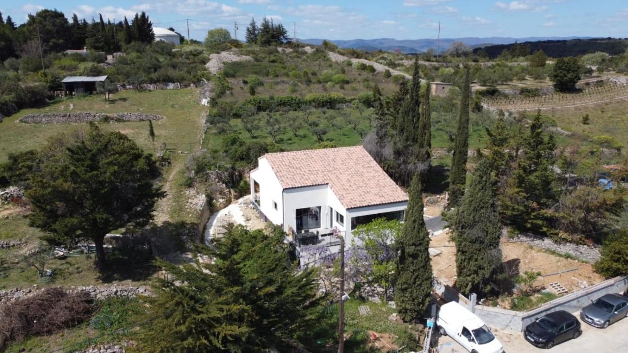 Proche Lac Du Salagou, Chambre Agreable Avec Salle D'Eau Et Wc Prive Lacoste  Bagian luar foto